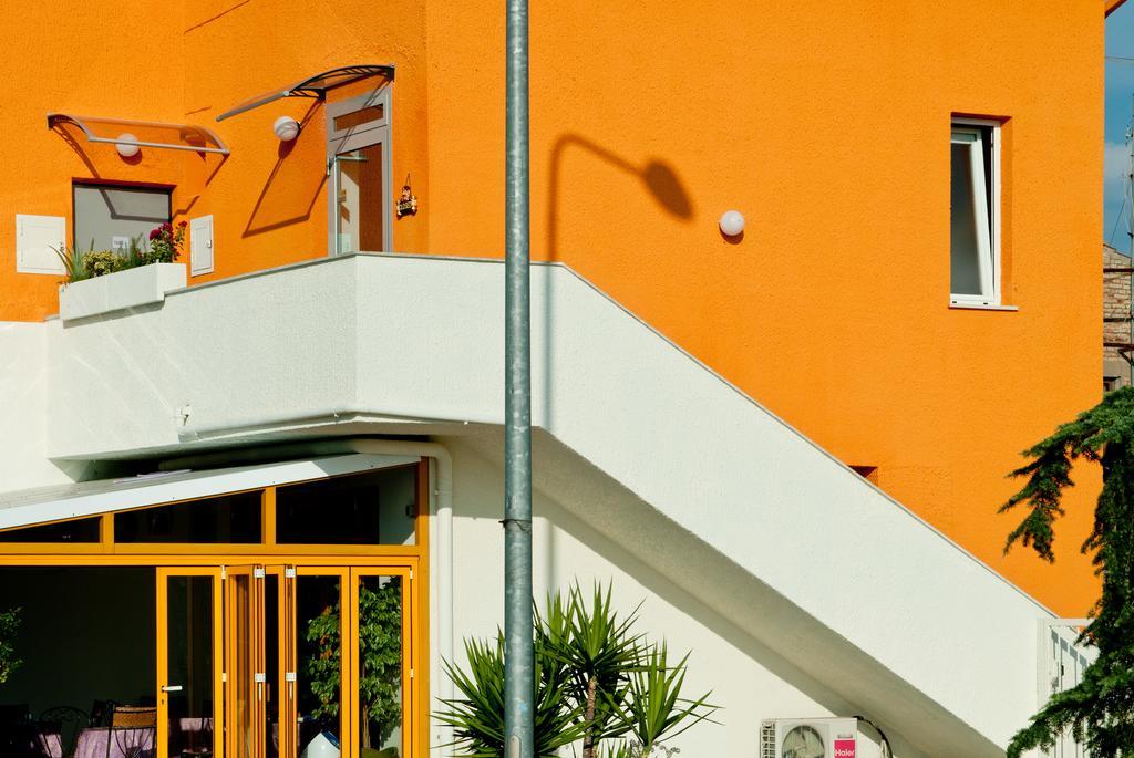 Al Volo B&B San Giovanni Teatino Exterior photo